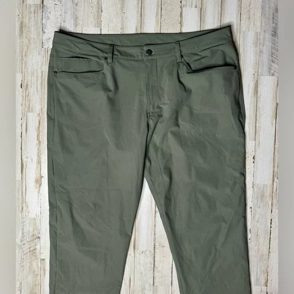 Lululemon Pants Womens 38 Green City Sleek 5 Pocket 38x30 - Picture 3 of 10